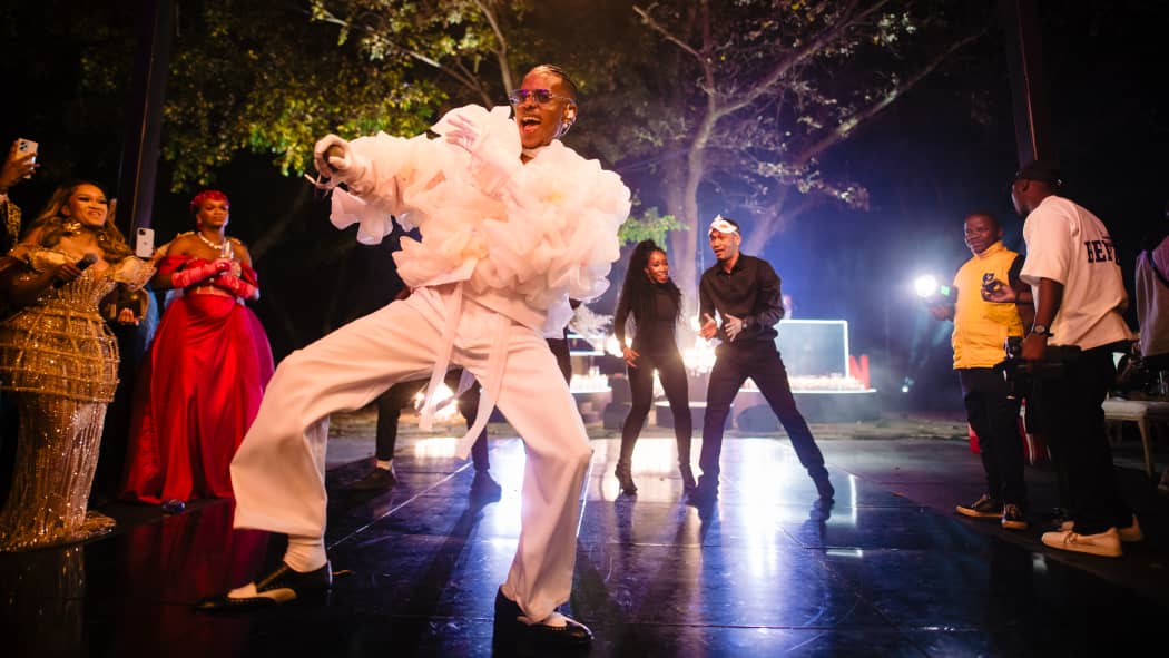 c4921a50-da28-49ae-b5c8-3afa65c1be4c