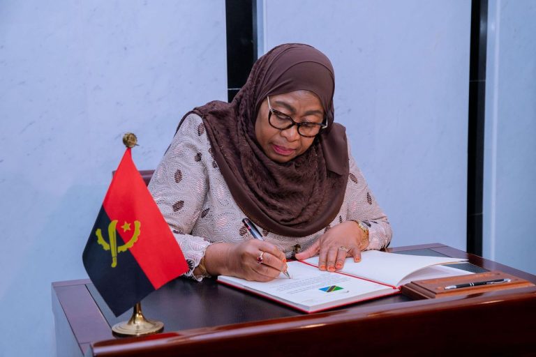 7fd788eb-9130-4292-9030-f15e9a86493a