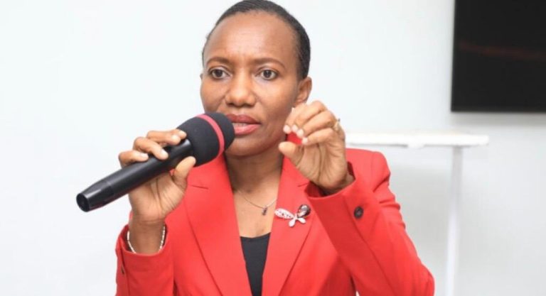 2aff5d71-e50f-45d9-b240-728e0c52f07b